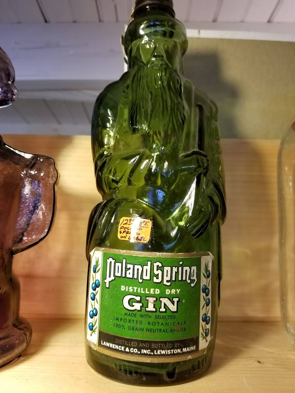 Georges Pizza | restaurant | 275 Commercial St, Provincetown, MA 02657, USA | 5084873744 OR +1 508-487-3744