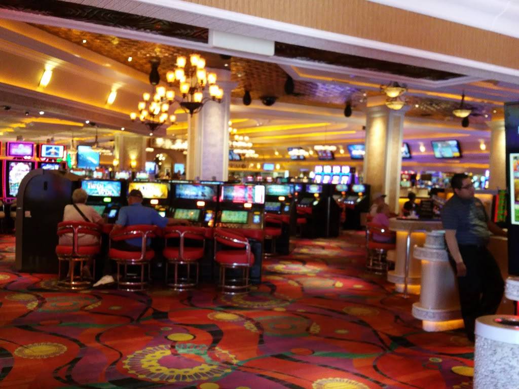 Western Village Inn & Casino | restaurant | 815 Nichols Blvd, Sparks, NV 89434, USA | 8006481170 OR +1 800-648-1170