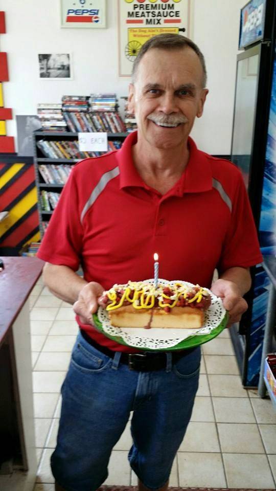 McConnells Hots | meal takeaway | 1138 Lake St, Elmira, NY 14901, USA | 6077334687 OR +1 607-733-4687