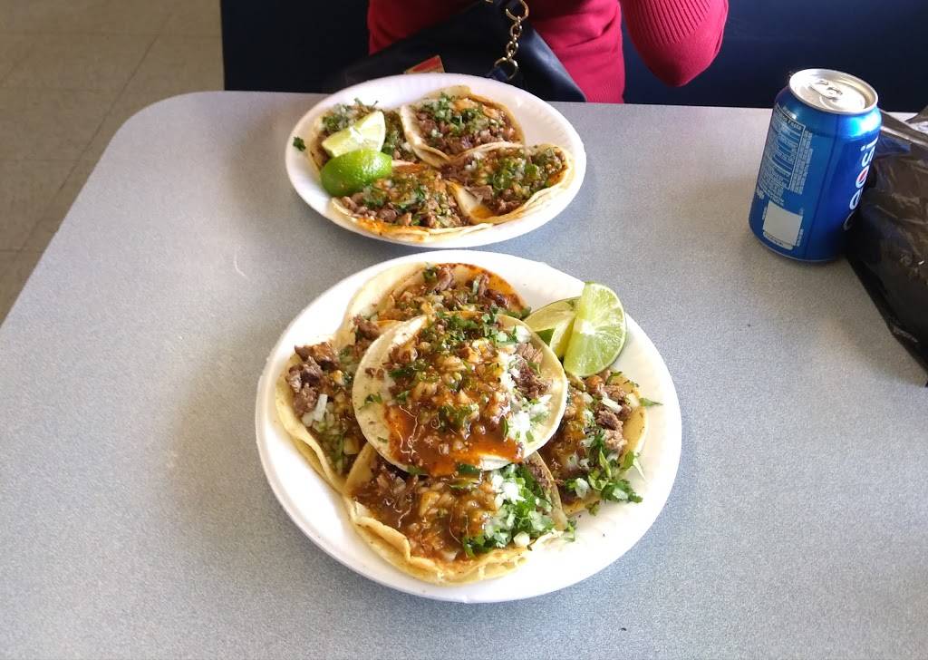 Chemas Tacos | restaurant | 11527 Whittier Blvd, Whittier, CA 90601, USA | 5626992335 OR +1 562-699-2335