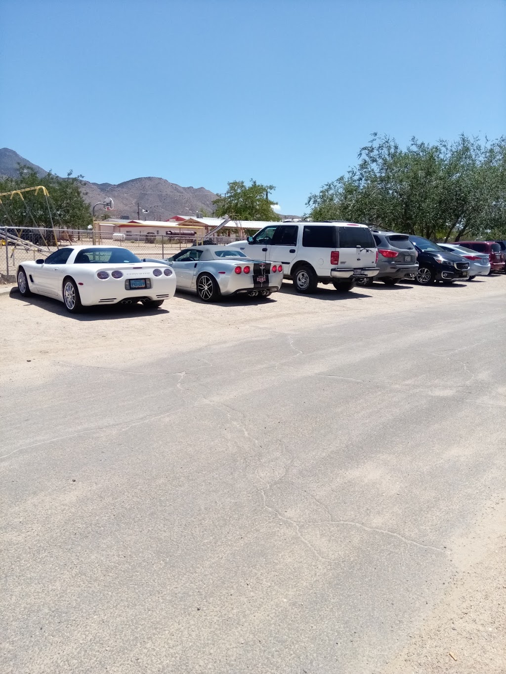 Yesterdays Restaurant & Sheps Miners Inn/Hotel | restaurant | 9827 2nd St, Chloride, AZ 86431, USA | 9285654251 OR +1 928-565-4251