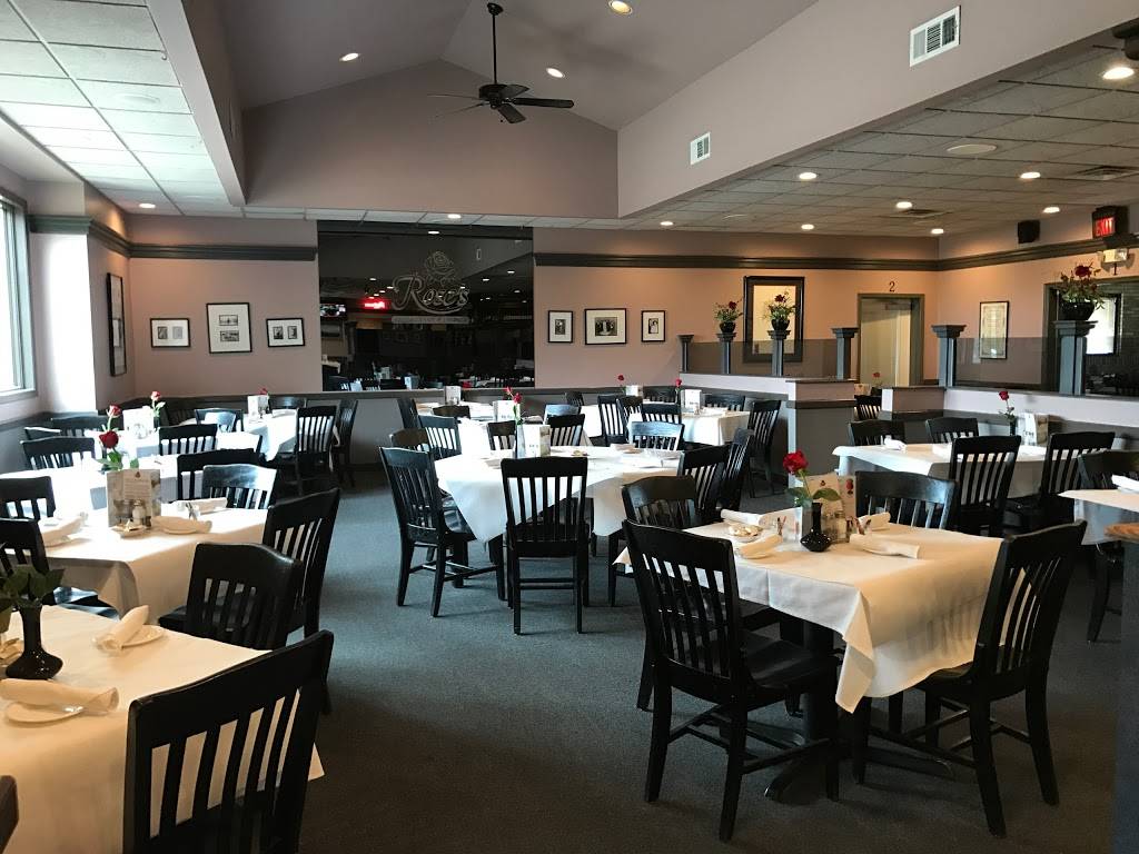 Roses Restaurant & Lounge | restaurant | 201 N Canton Center Rd, Canton, MI 48187, USA | 7349819904 OR +1 734-981-9904