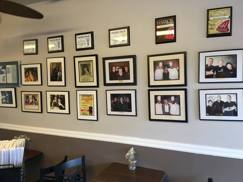 Wood Street Grill | restaurant | 221 Wood St, Punta Gorda, FL 33950, USA | 9415751188 OR +1 941-575-1188