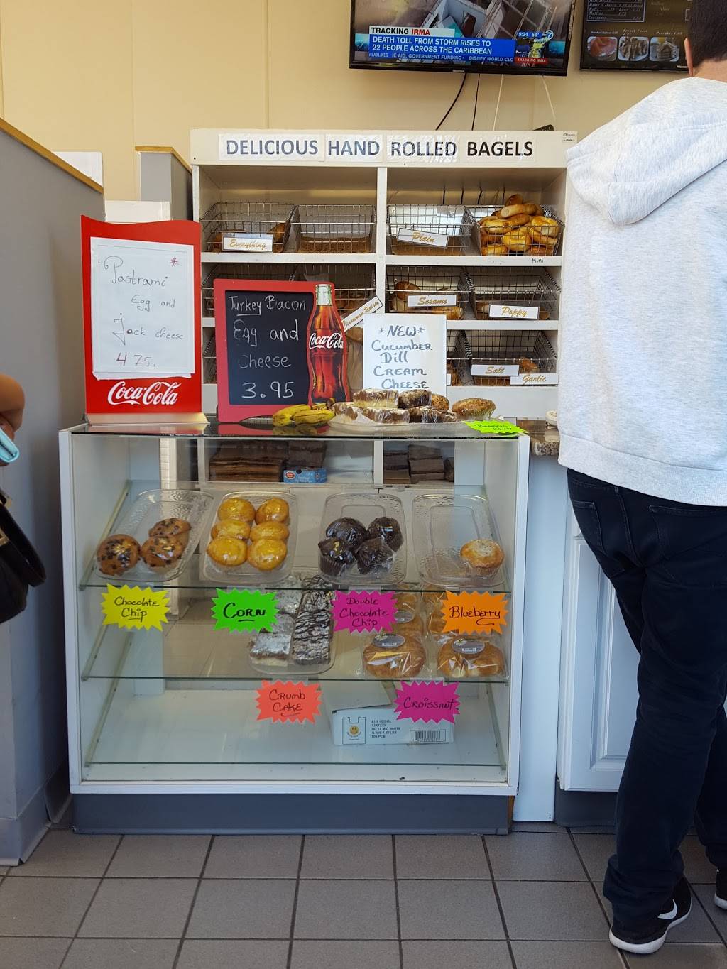 Bloomingdale HOT BAGELS & Deli | bakery | 47 Main St, Bloomingdale, NJ 07403, USA | 9732918260 OR +1 973-291-8260