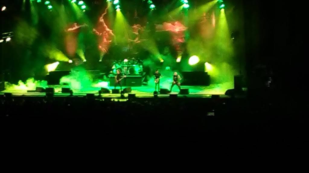 Kobis Bar & Grill | restaurant | 113 Oak St, Bonner Springs, KS 66012, USA | 9134225657 OR +1 913-422-5657