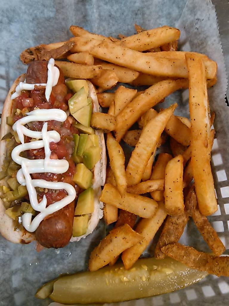 The Dockside Restaurant @ Seneca Lake Marina | restaurant | 16592 Lashley Rd, Senecaville, OH 43780, USA | 7406850003 OR +1 740-685-0003