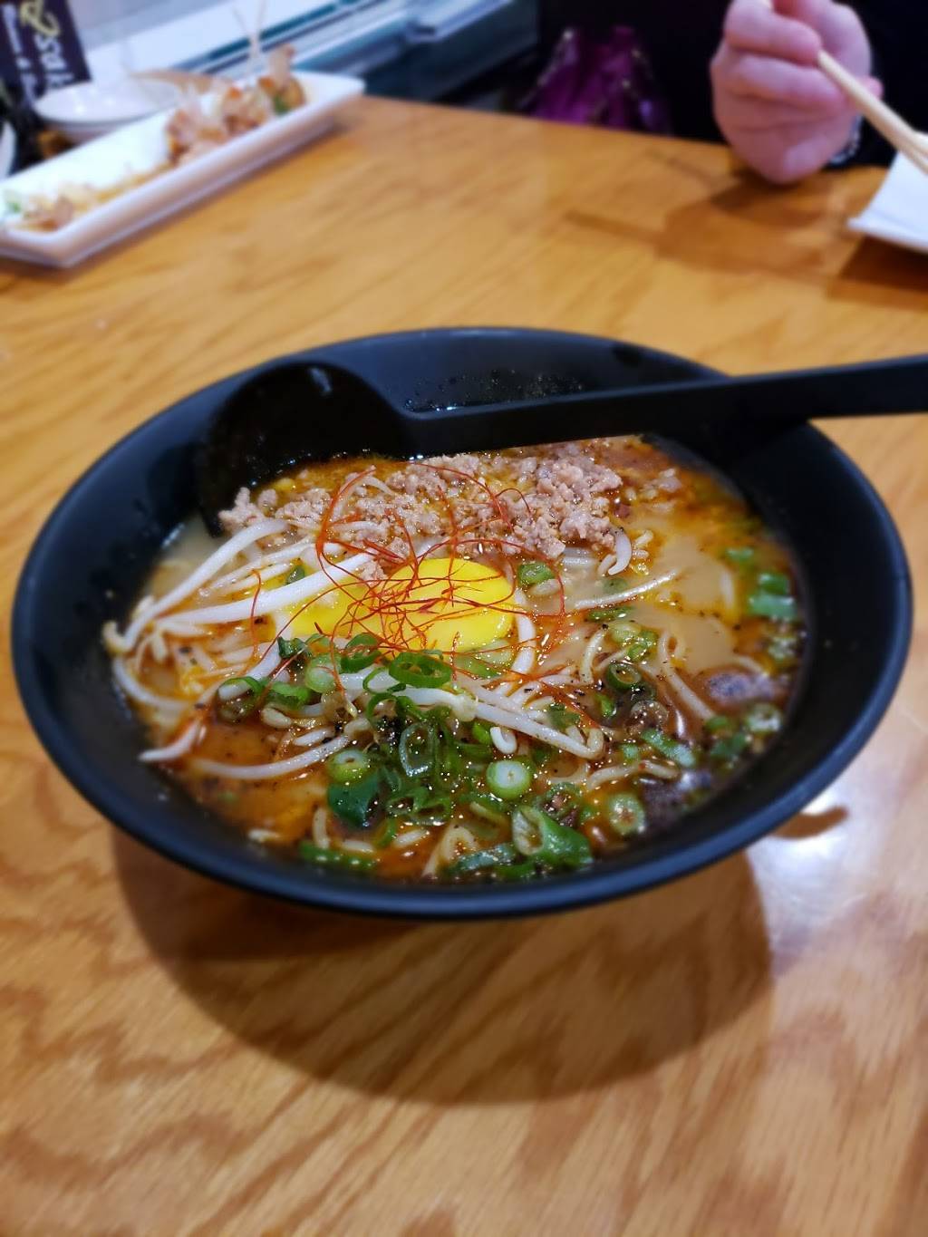 Osaka Ramen & Sushi | restaurant | 4300 Monarch Way, Norfolk, VA 23508, USA | 7574890158 OR +1 757-489-0158