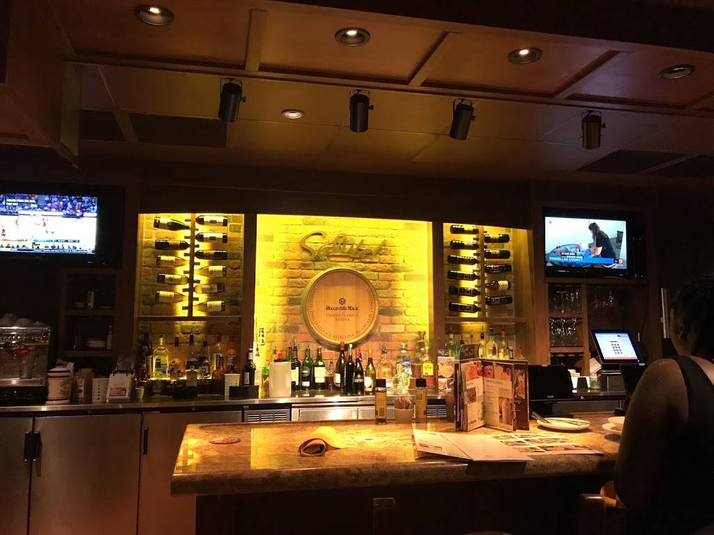 Olive Garden Italian Restaurant | meal takeaway | 7300 W Colonial Dr, Orlando, FL 32818, USA | 4072921411 OR +1 407-292-1411