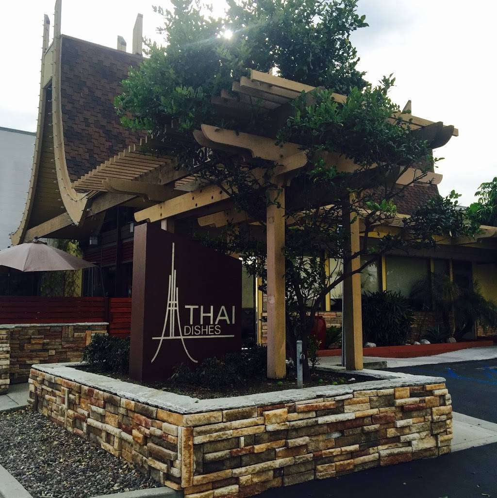 Thai Dishes | restaurant | 1015 N Sepulveda Blvd, Manhattan Beach, CA 90266, USA | 3105464147 OR +1 310-546-4147
