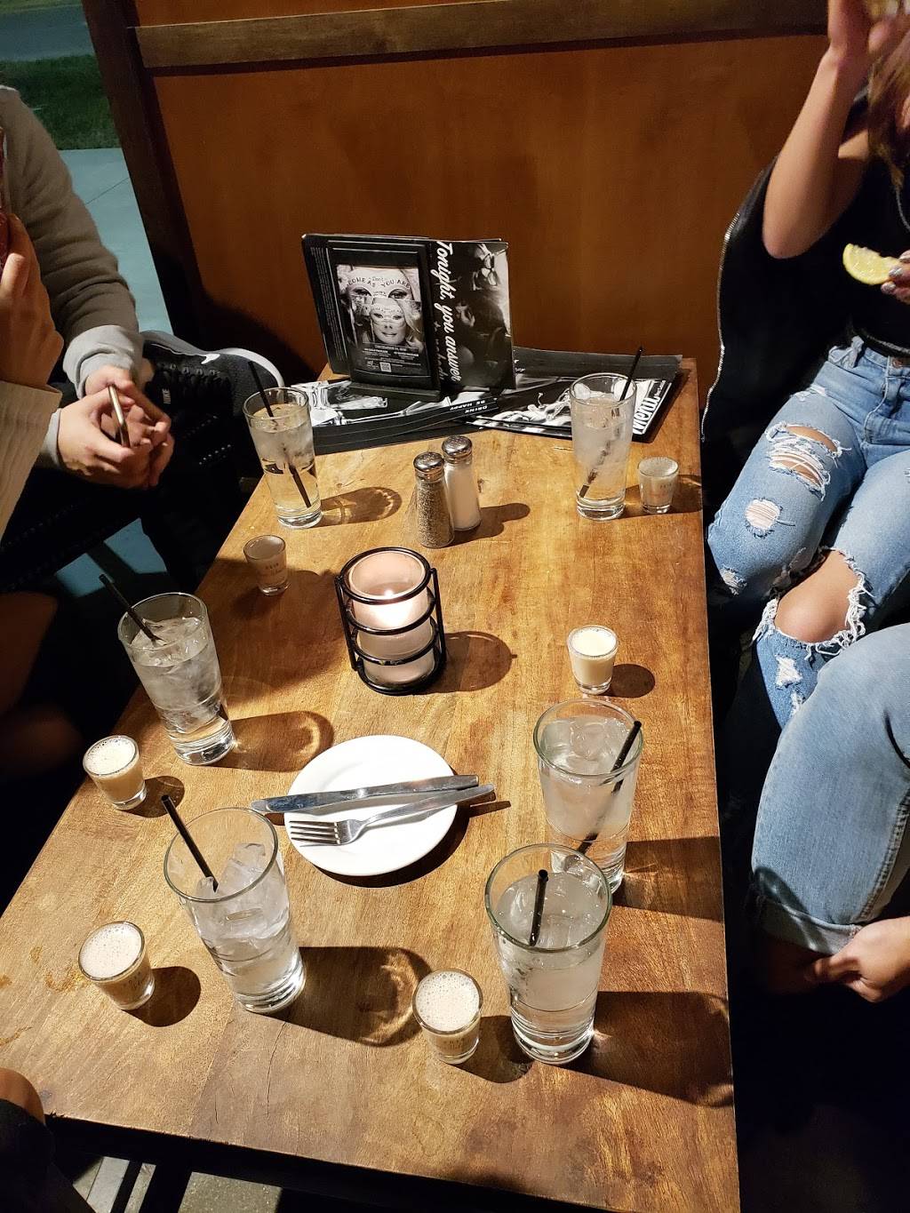 Bar Louie | night club | 10267 Penny Ln #2034, Miamisburg, OH 45342, USA | 9379144000 OR +1 937-914-4000