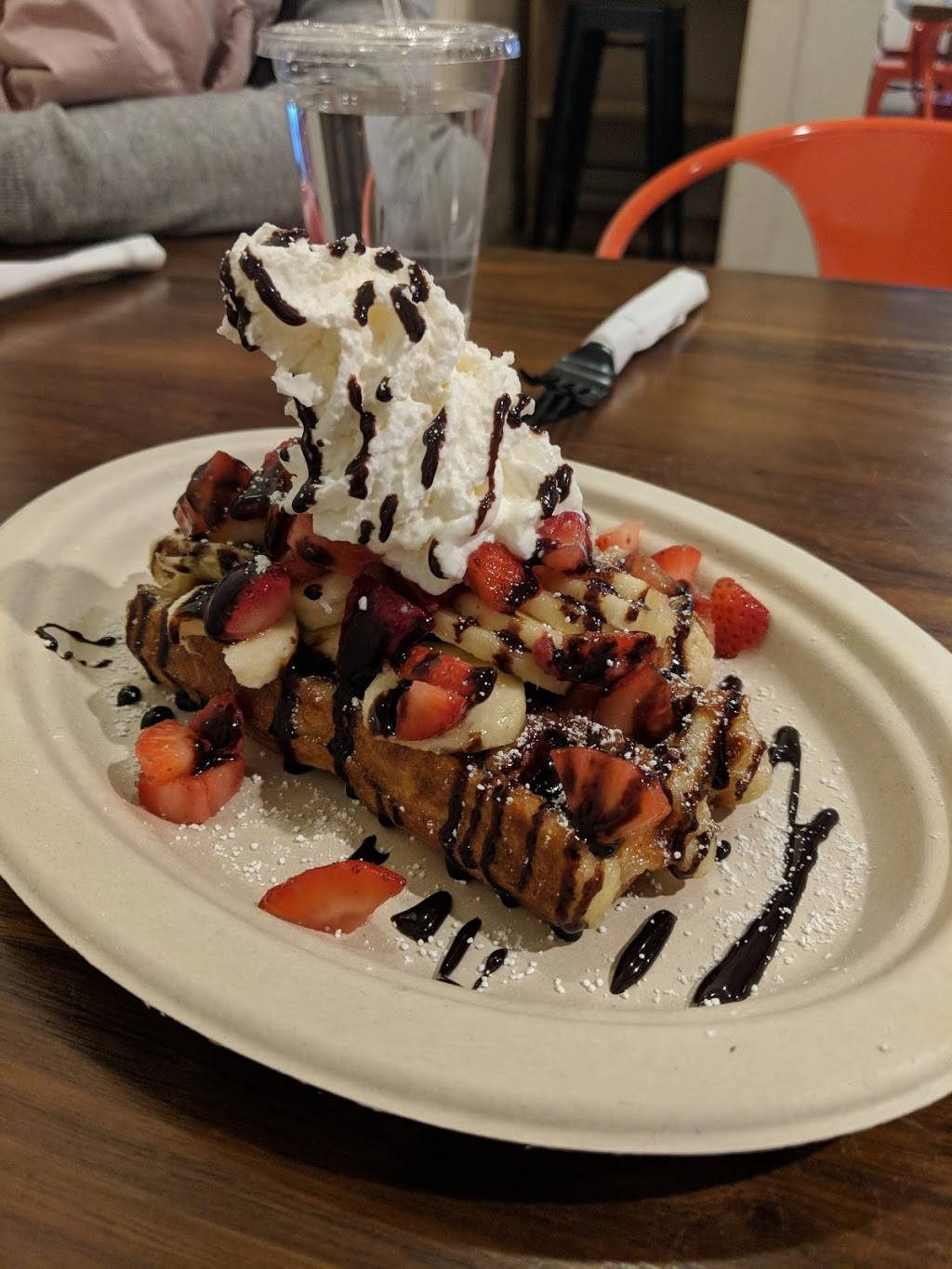 Waffles de Liege - Pasadena | cafe | 21 E Holly St, Pasadena, CA 91103, USA | 6263944485 OR +1 626-394-4485
