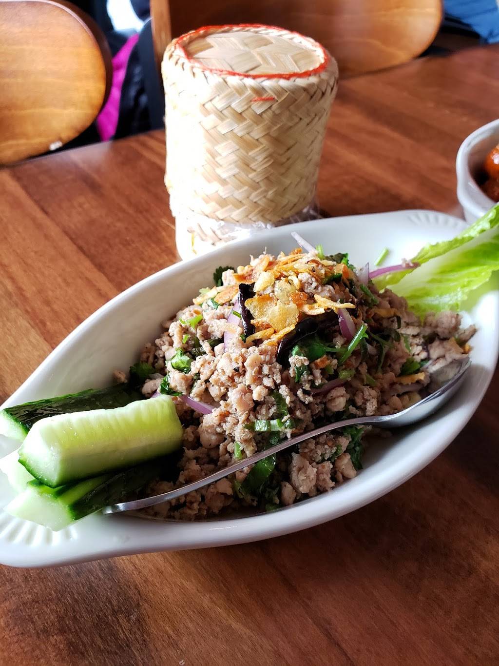 Chiang Mai Thai Cookhouse | restaurant | 6813 Elm St, McLean, VA 22101, USA | 7038488848 OR +1 703-848-8848