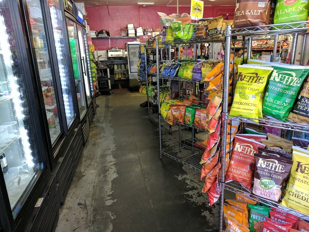 Roxie Deli | meal takeaway | 3340 C St, Sacramento, CA 95816, USA | 9164435402 OR +1 916-443-5402