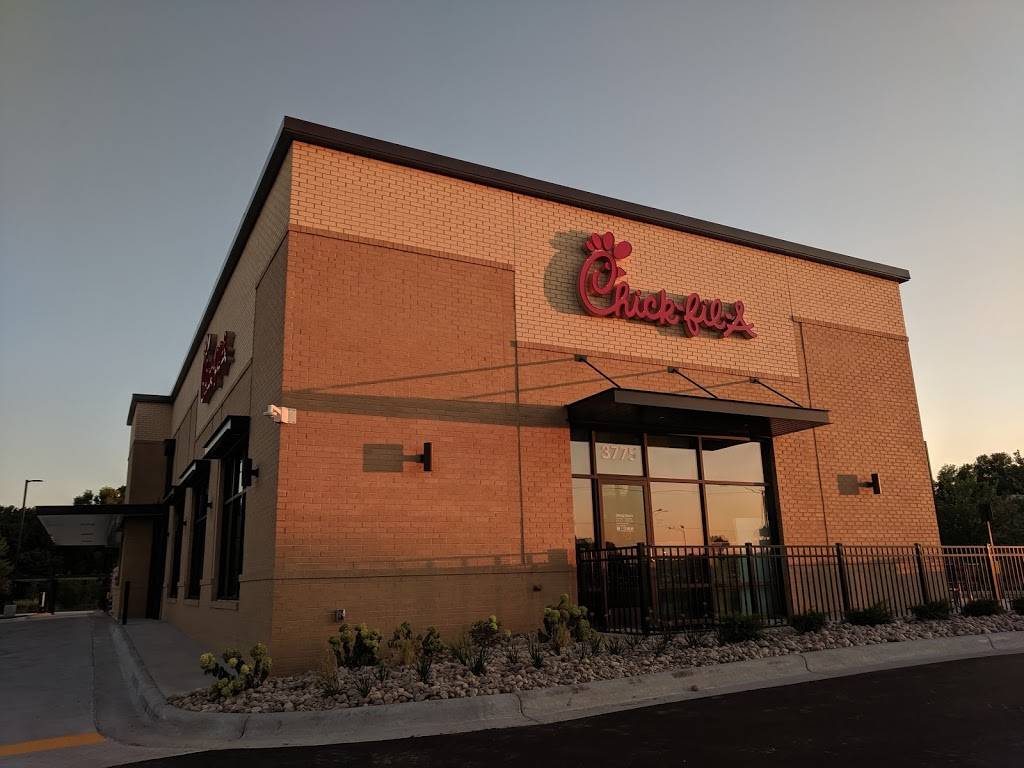 Chick-fil-A | restaurant | 3775 W College Ave, Appleton, WI 54914, USA | 9209390604 OR +1 920-939-0604