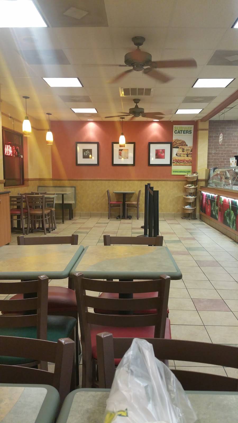 Subway | restaurant | 2436 W 10th St, Roanoke Rapids, NC 27870, USA | 2525352177 OR +1 252-535-2177