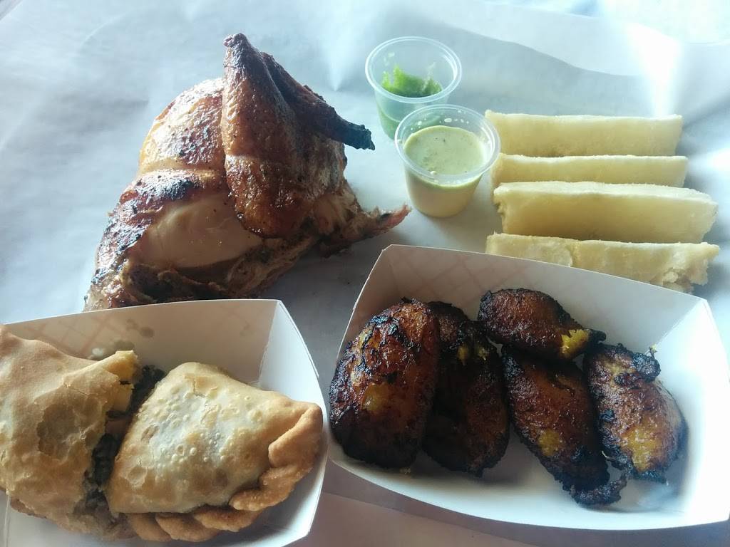 Pico Rojo Rotisserie | restaurant | 2475 McMullen Booth Rd E, Clearwater, FL 33759, USA | 7274743826 OR +1 727-474-3826