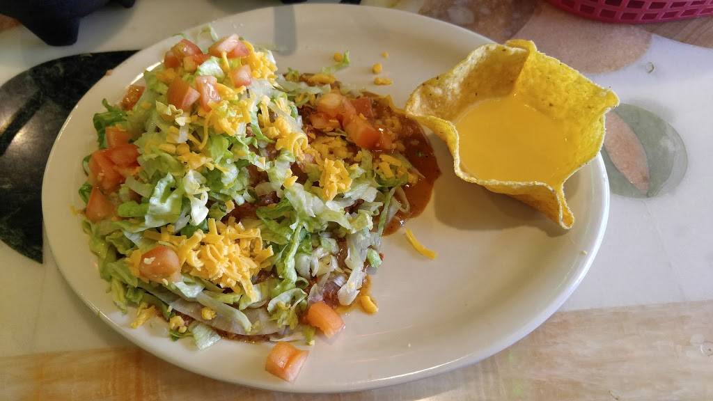 Casa Tapatia Mexican Restaurant & Bar | restaurant | 145 I-10 Frontage Rd, Beaumont, TX 77707, USA | 4098320848 OR +1 409-832-0848