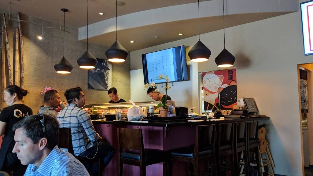 Otoko Sushi | restaurant | 240 Redwood Shores Pkwy, Redwood City, CA 94065, USA | 6502648418 OR +1 650-264-8418