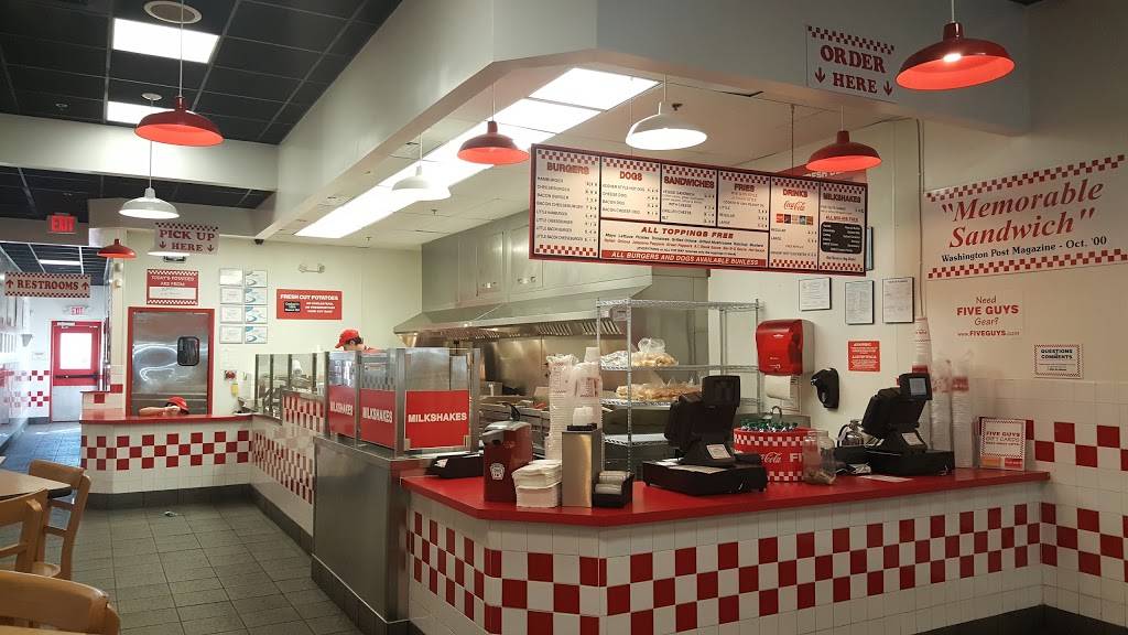 Five Guys | meal takeaway | 121 N College St, Auburn, AL 36830, USA | 3345028388 OR +1 334-502-8388
