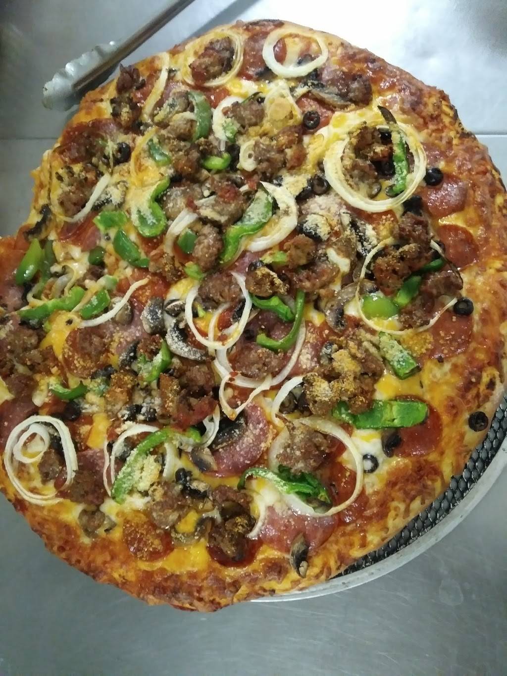 Racitis Family Restaurant | restaurant | 73475 Twentynine Palms Highway, Twentynine Palms, CA 92277, USA | 7609109331 OR +1 760-910-9331