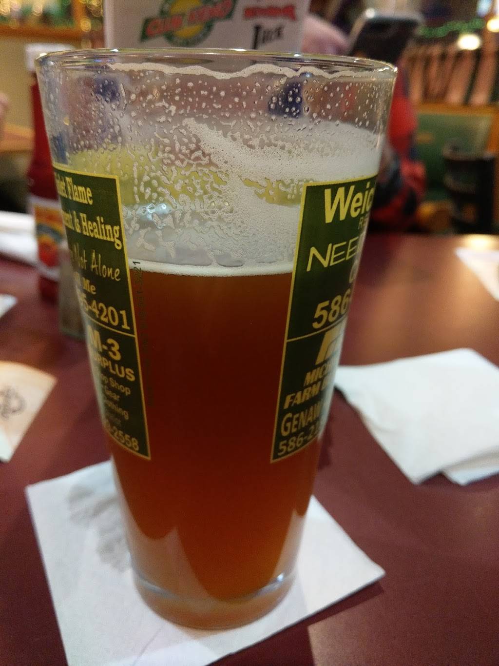 G. Willies Bar & Grill | restaurant | 31230 Harper Ave, St Clair Shores, MI 48082, USA | 5862937100 OR +1 586-293-7100