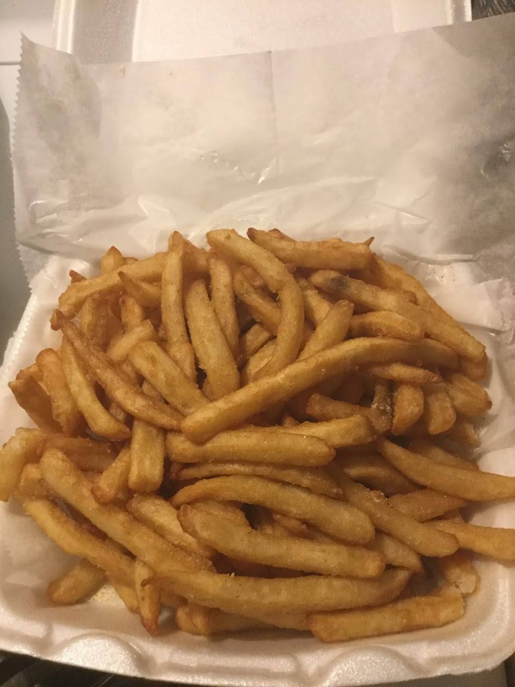 Da Catch Fish & Chicken | restaurant | 6256, 4410 Charles St, Rockford, IL 61108, USA | 7794232122 OR +1 779-423-2122