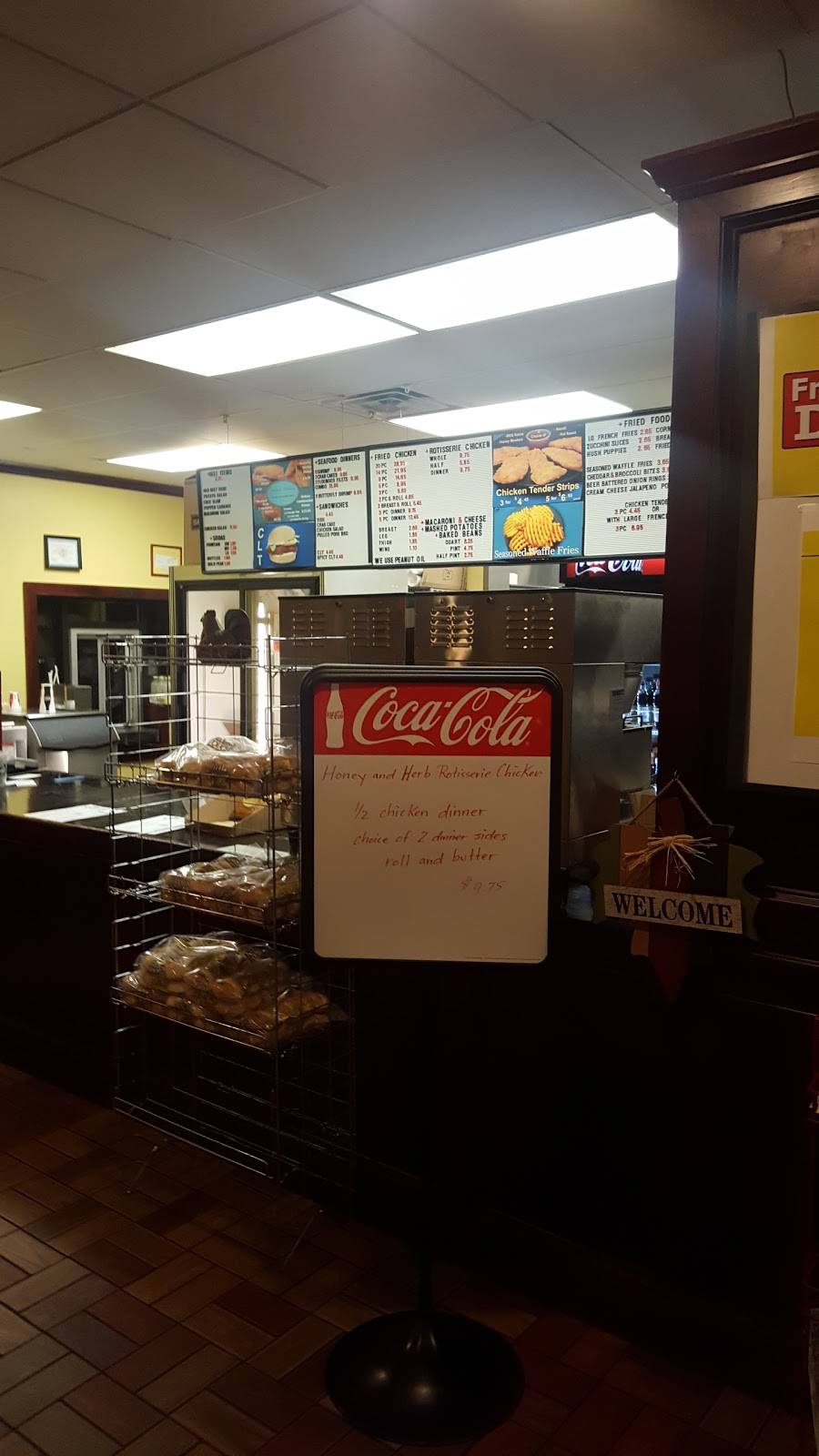 Jerrys Rotisserie and Fried Chicken | restaurant | 233 PA-724, Pottstown, PA 19465, USA | 6109701234 OR +1 610-970-1234