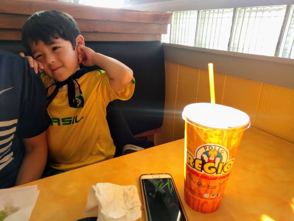 Pizza Patron | meal takeaway | 8928 E RL Thorton Fwy #110, Dallas, TX 75228, USA | 2143279191 OR +1 214-327-9191