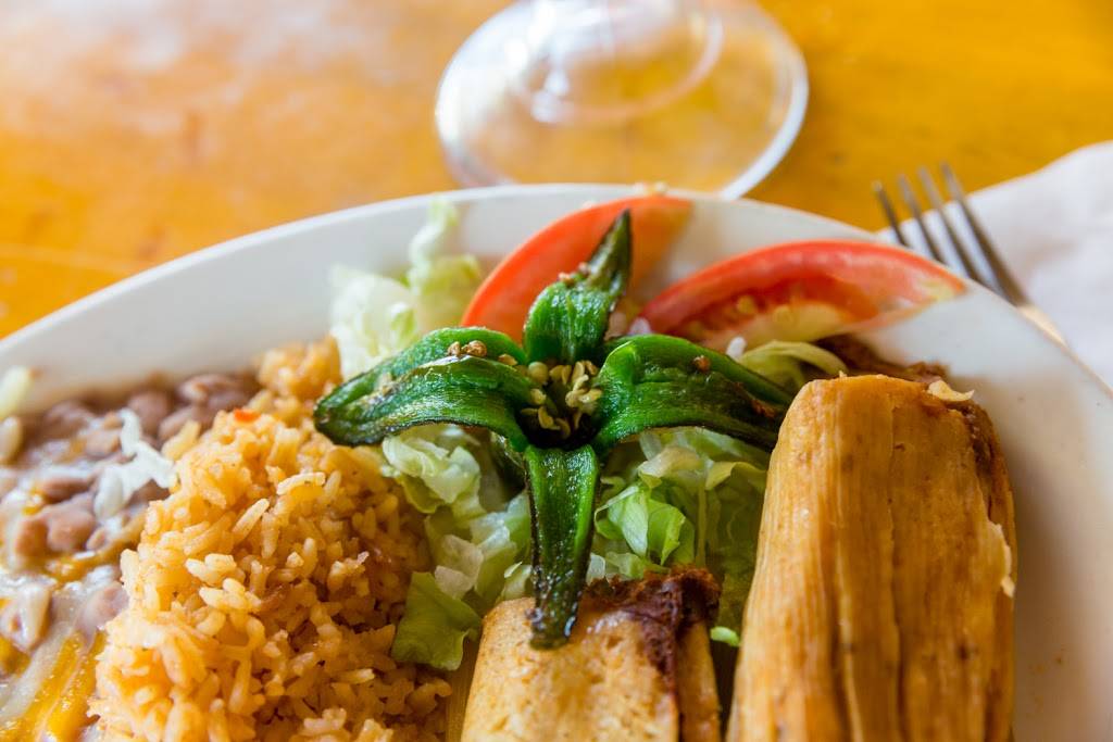 Tortilla Cantina | restaurant | 1225 El Prado Ave, Torrance, CA 90501, USA | 3105339606 OR +1 310-533-9606