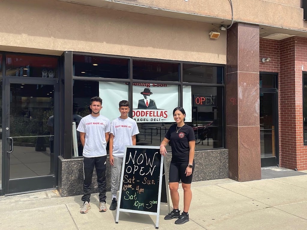 Goodfellas Bagel Deli of East Lansing | meal delivery | 235 Albert St, East Lansing, MI 48823, USA | 5179771895 OR +1 517-977-1895