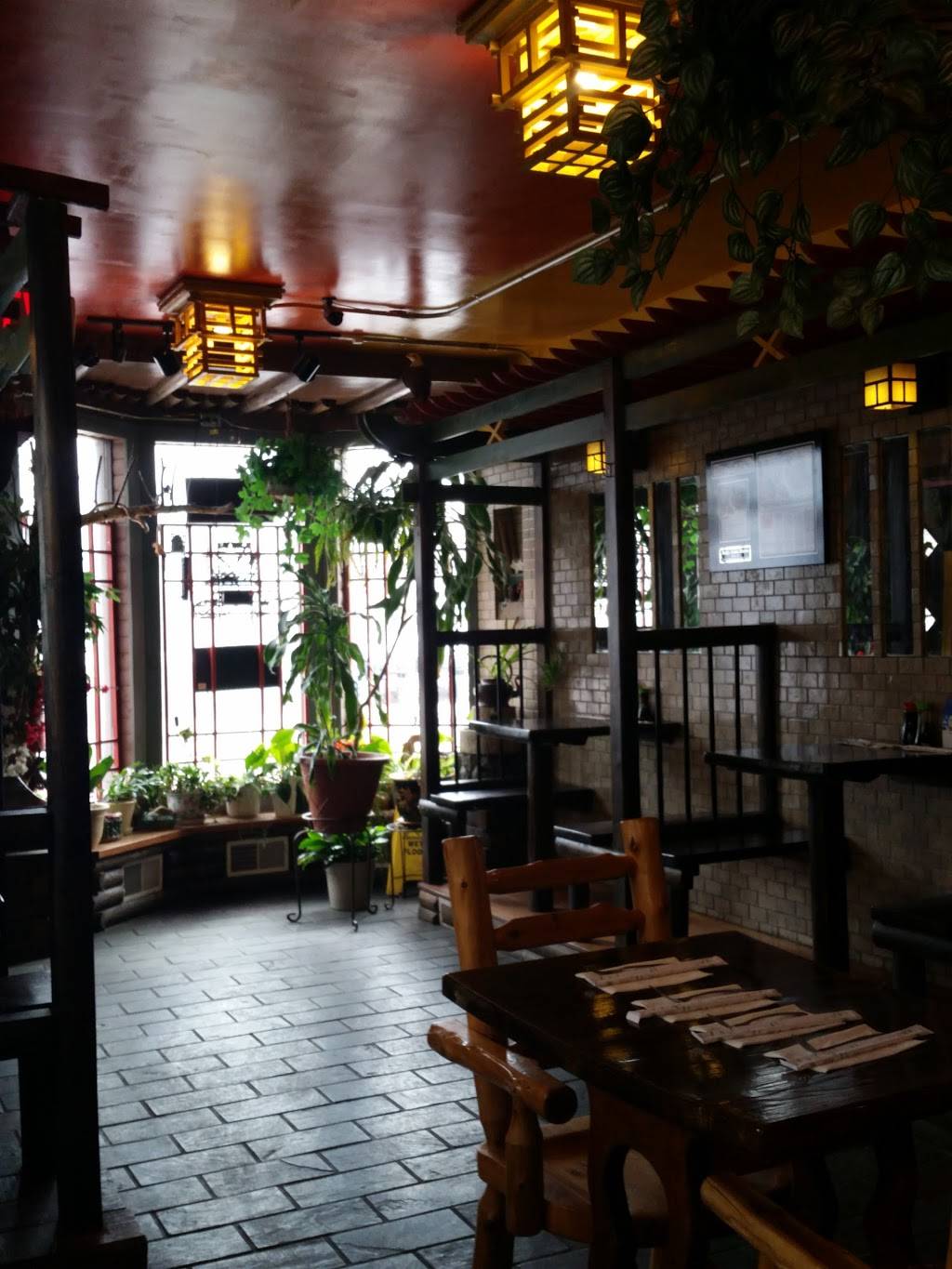 Ruby Asian Bistro | restaurant | 875 Madison Ave, Albany, NY 12208, USA | 5184380289 OR +1 518-438-0289