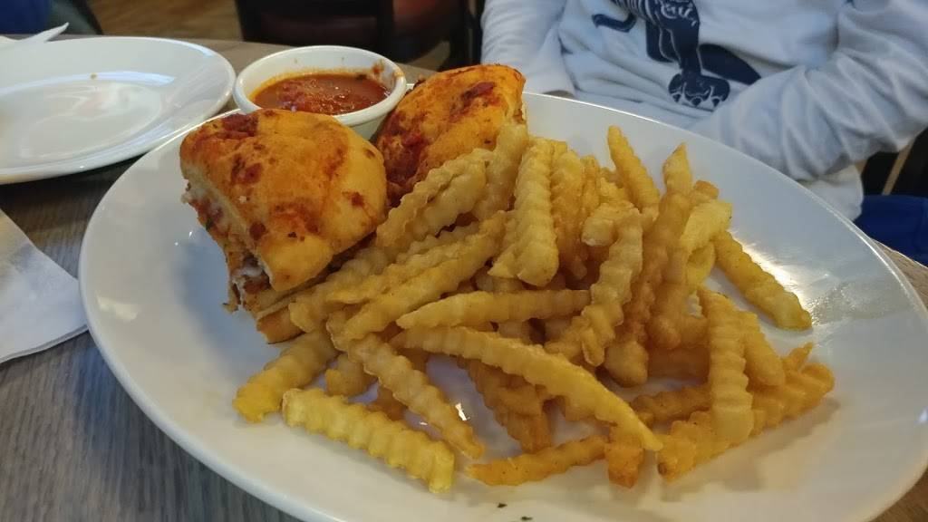 Morettis Ristorante & Pizzeria Morton Grove | restaurant | 6415 Dempster Street, Morton Grove, IL 60053, USA | 8474691200 OR +1 847-469-1200