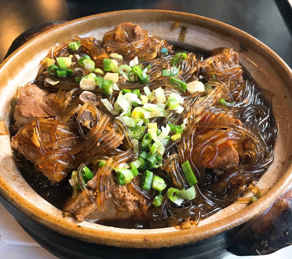 Chins Kitchen | restaurant | 4126 NE Broadway St, Portland, OR 97232, USA | 5032811203 OR +1 503-281-1203