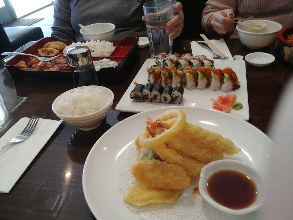 Sakura Japanese Habachi Grill&Sushi Restaurant | restaurant | 1400 Main St NW Ste H, Los Lunas, NM 87031, USA | 5054334014 OR +1 505-433-4014