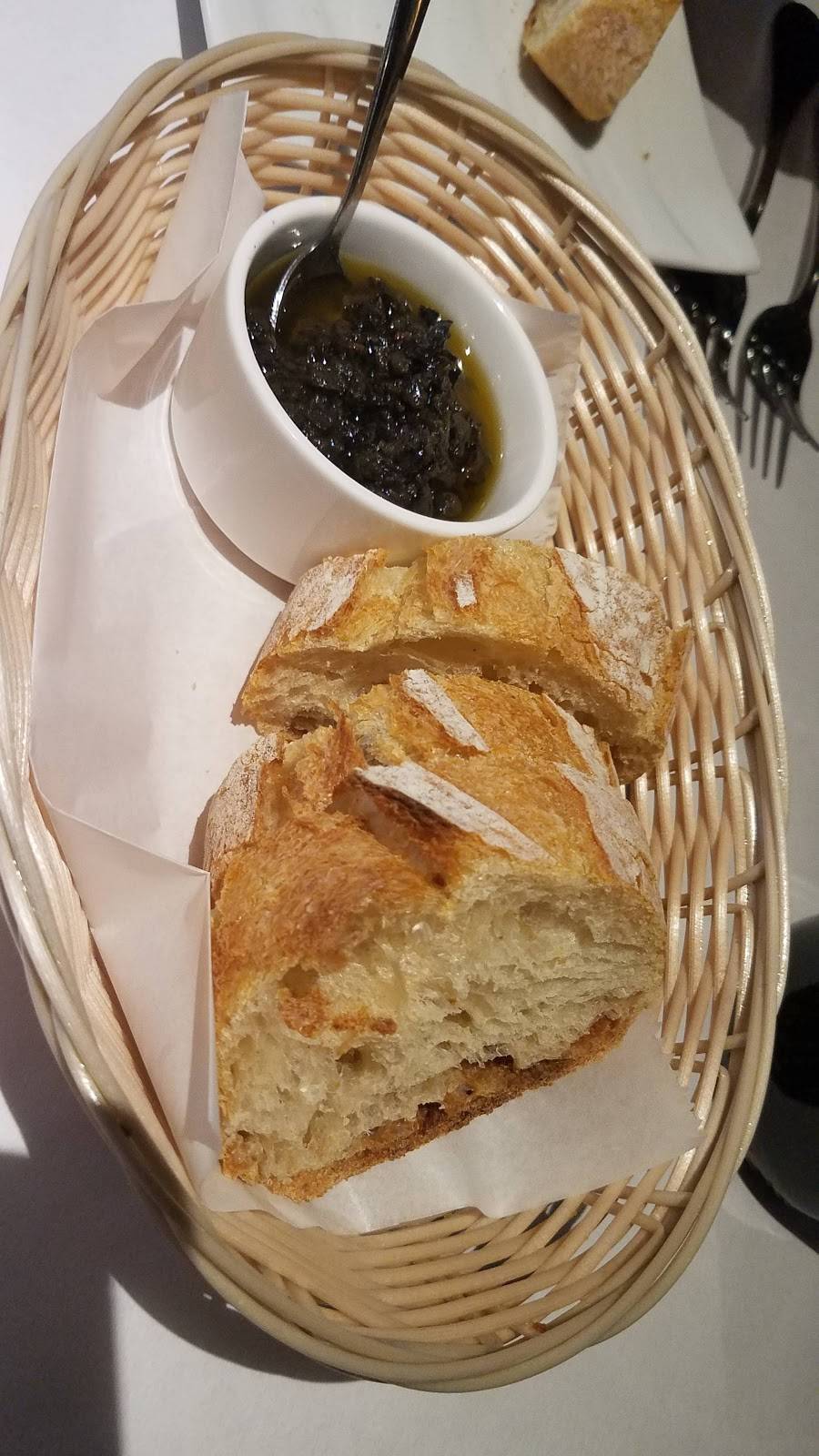 Osteria del Pastaio | restaurant | 111 E Chestnut St, Chicago, IL 60611, USA | 3126490555 OR +1 312-649-0555