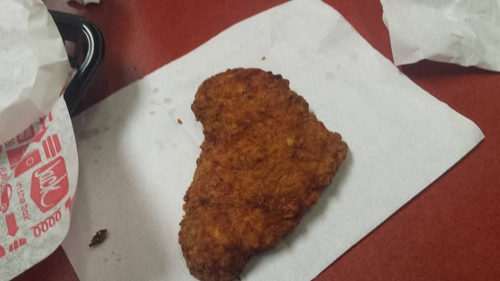 Jack in the Box | restaurant | 1310 E Yosemite Ave, Manteca, CA 95336, USA | 2098245359 OR +1 209-824-5359