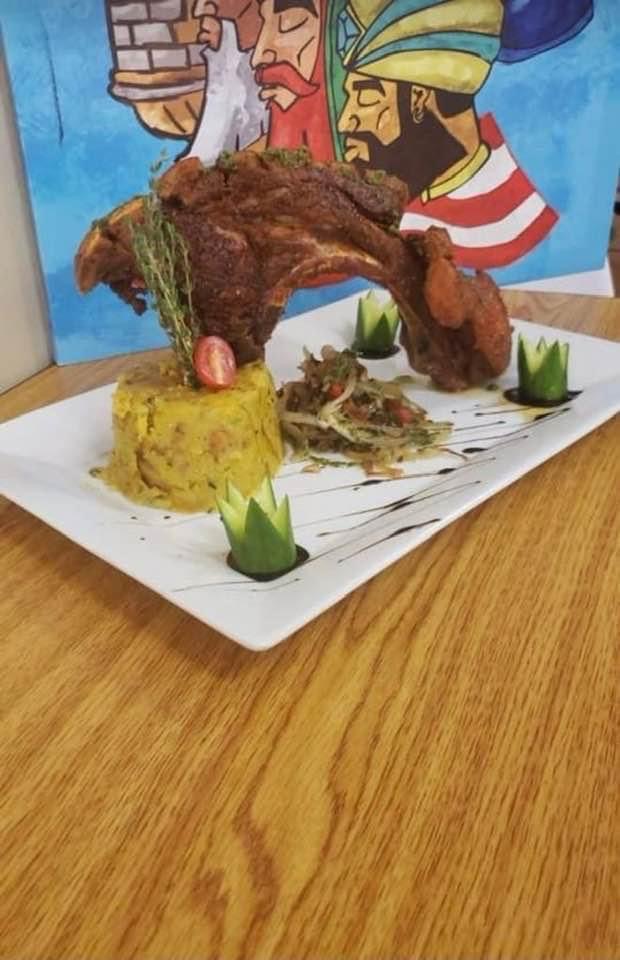 Yayas Restaurant lounge | restaurant | 1280 Cranston St, Cranston, RI 02920, USA | 4014814966 OR +1 401-481-4966