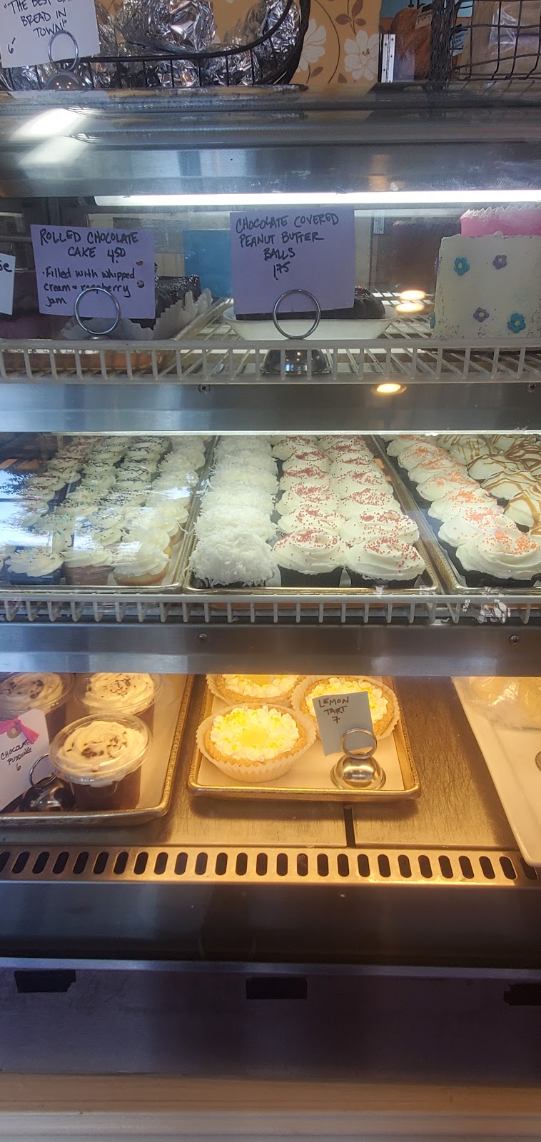 the Village Bakery and Cafe | bakery | 3119 Los Feliz Blvd, Los Angeles, CA 90039, USA | 3236628600 OR +1 323-662-8600