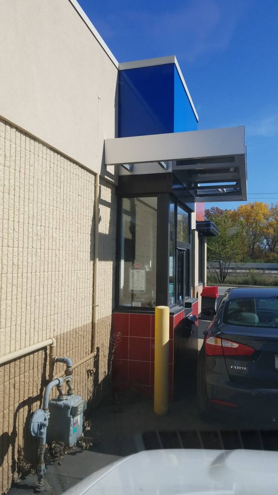 Dairy Queen Grill & Chill | restaurant | 910 Gay Dr, Neenah, WI 54956, USA | 9207221824 OR +1 920-722-1824