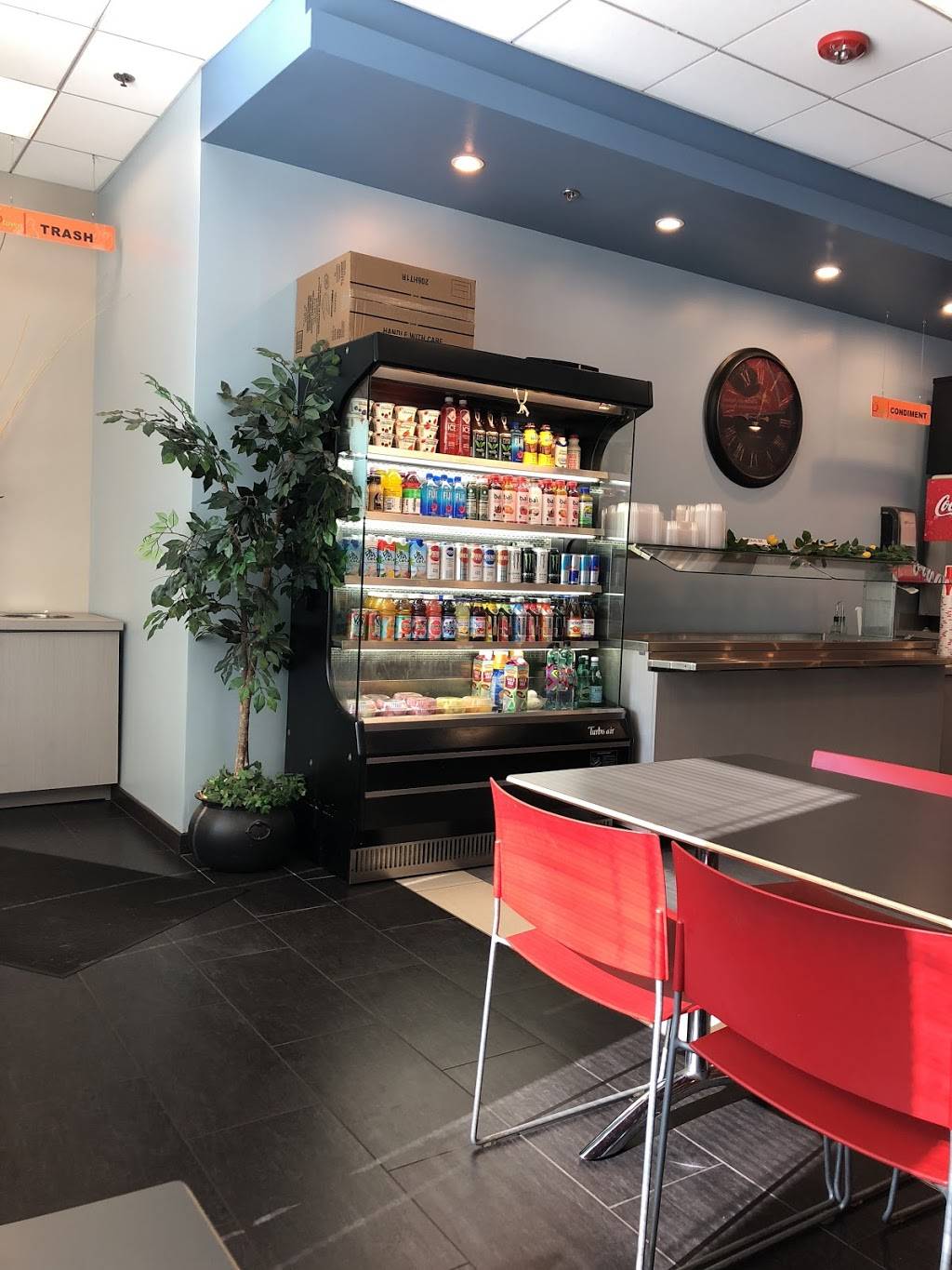 Uptown Cafe @ Trinity Center | cafe | 5870 Trinity Pkwy, Centreville, VA 20120, USA | 7038251881 OR +1 703-825-1881