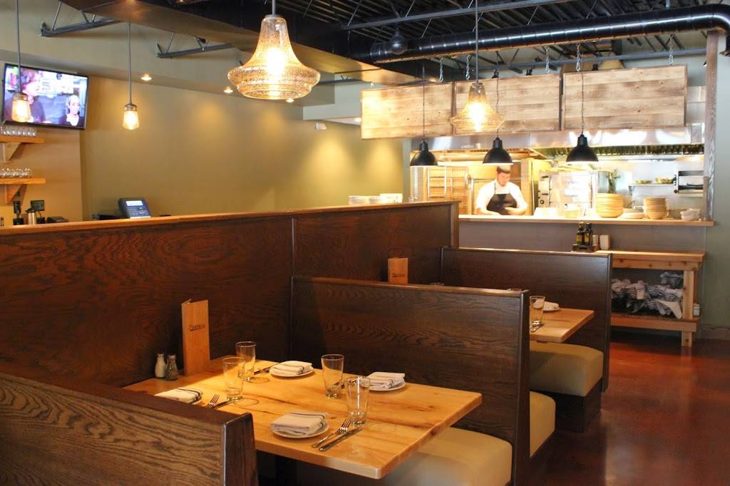 The Central Restaurant & Bar | restaurant | 127 Long Sands Rd, York, ME 03909, USA | 2073518363 OR +1 207-351-8363