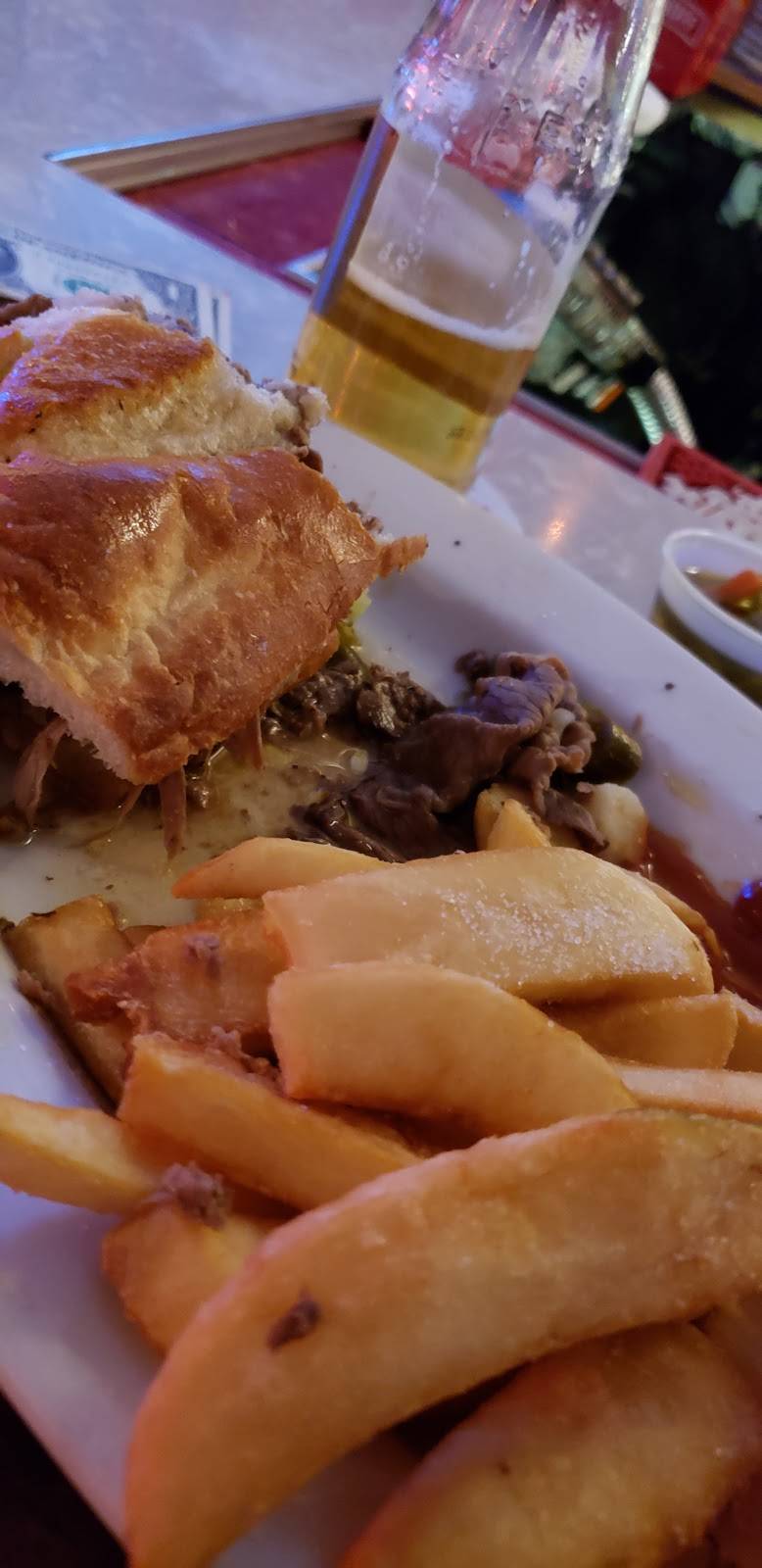 Dinos Italian Pizza & Italian Restaurant | restaurant | 7004 W Higgins Ave, Chicago, IL 60656, USA | 7737634077 OR +1 773-763-4077