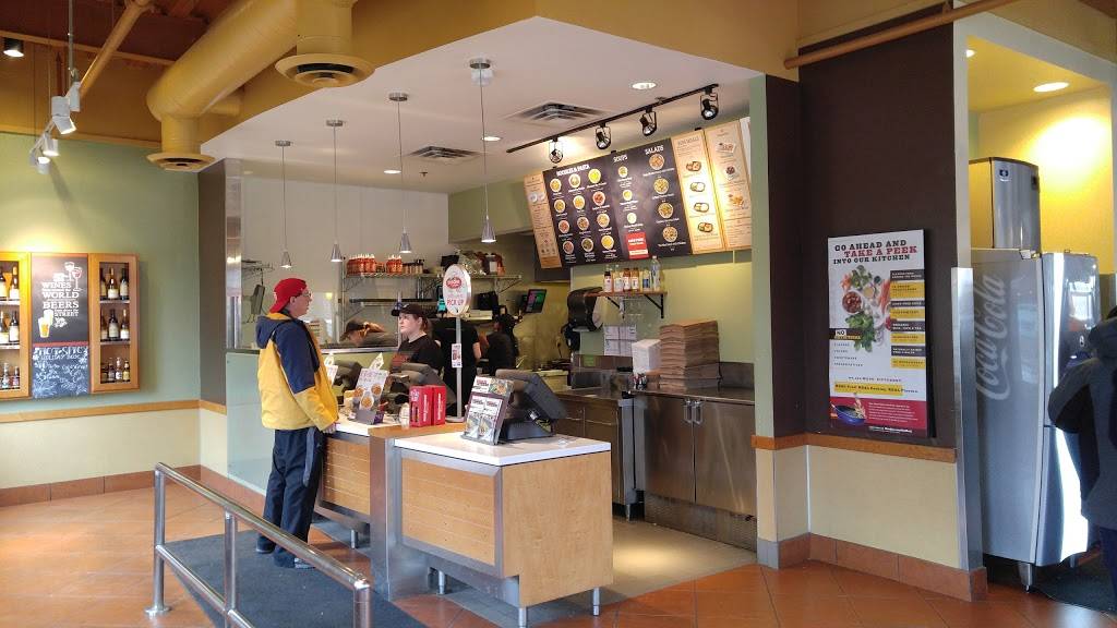 Noodles and Company | restaurant | 7840 Main St, Maple Grove, MN 55369, USA | 7634161404 OR +1 763-416-1404