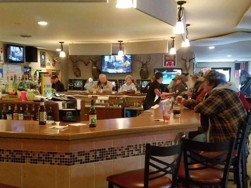 Melody Mill | restaurant | 11921 WI-52, Birnamwood, WI 54414, USA | 7154492000 OR +1 715-449-2000