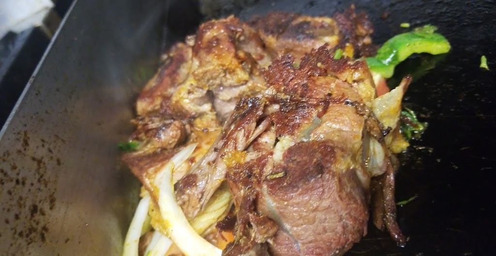 Quruxley Restaurant | restaurant | 2852 26th Ave S, Minneapolis, MN 55406, USA | 6127241630 OR +1 612-724-1630