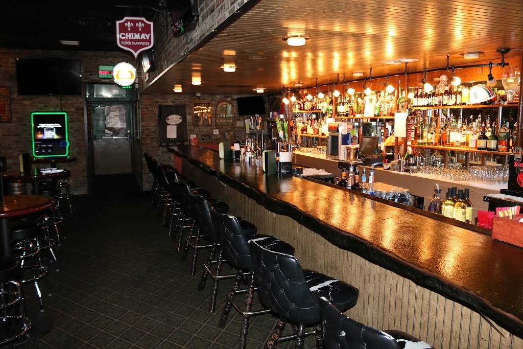 The Snug | restaurant | 4108 W Magnolia Blvd, Burbank, CA 91505, USA | 8185570018 OR +1 818-557-0018