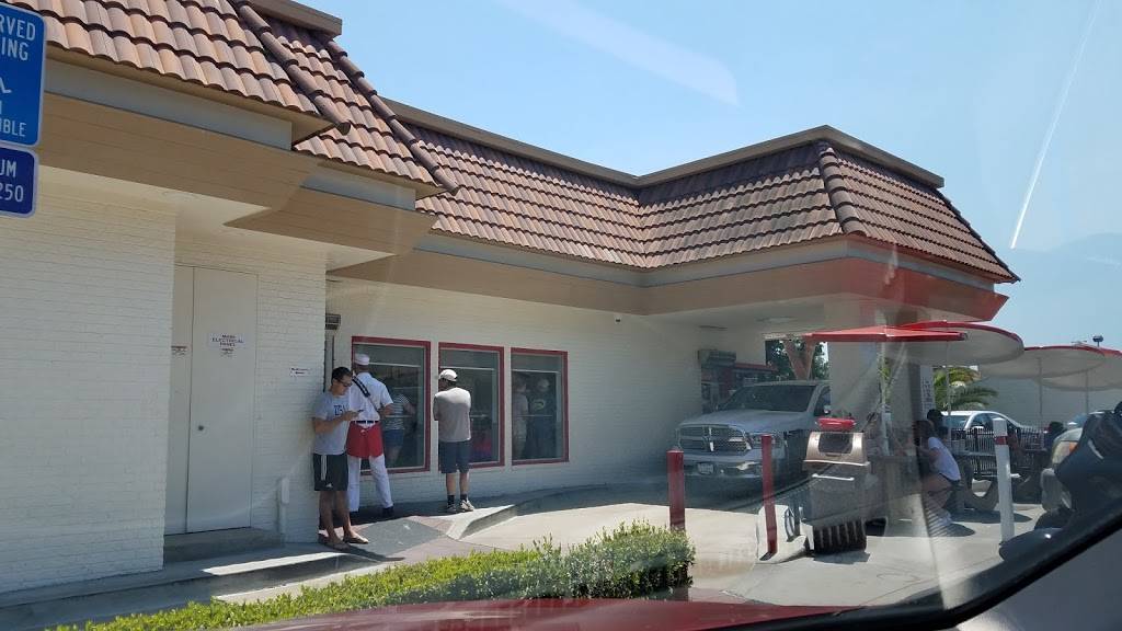 In-N-Out Burger | restaurant | 28782 Camino Capistrano, San Juan Capistrano, CA 92675, USA | 8007861000 OR +1 800-786-1000