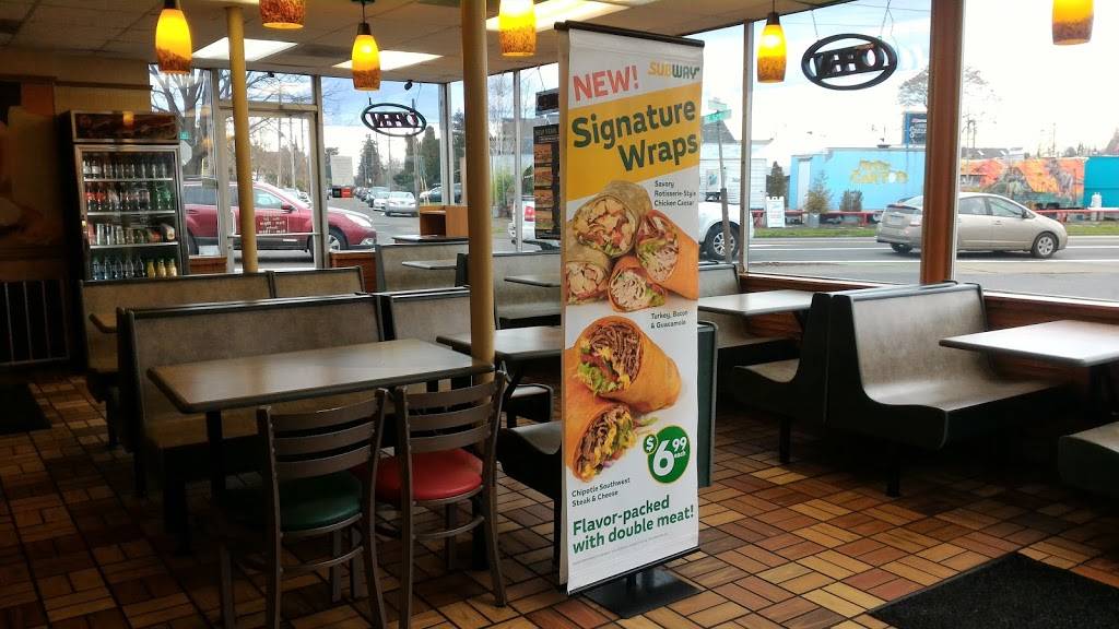 Subway Restaurants | restaurant | 5135 SE Foster Rd, Portland, OR 97206, USA | 5037715052 OR +1 503-771-5052
