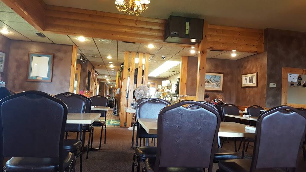Merlins Family Restaurant | restaurant | 504 19th Ave N, Princeton, MN 55371, USA | 7633895170 OR +1 763-389-5170