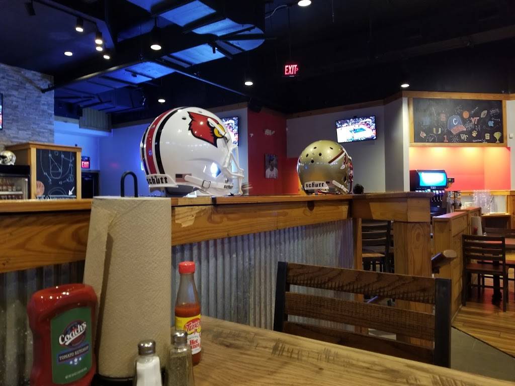 Coach’s neighborhood grill wilmington | restaurant | 29 Van Campen Blvd Suite 109, Wilmington, NC 28403, USA | 9107696792 OR +1 910-769-6792